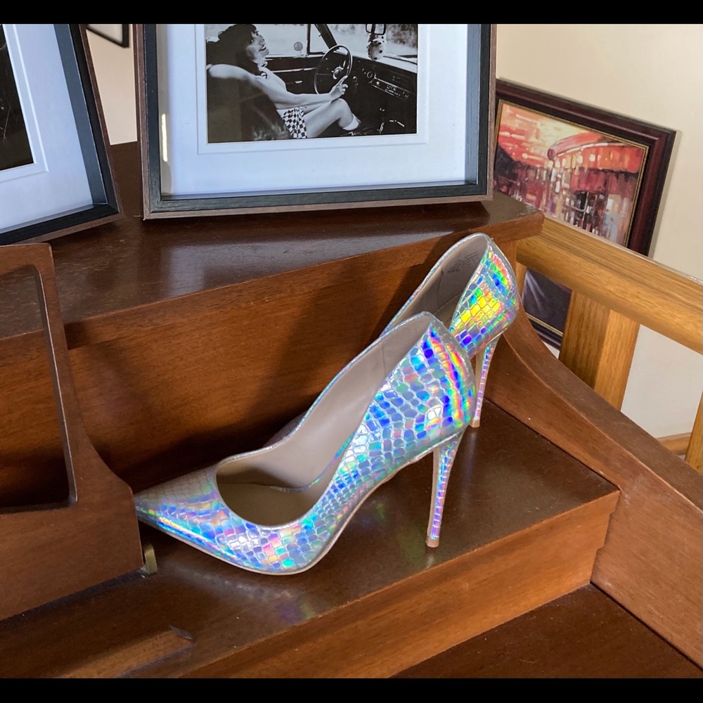 Silver Aldo Cinderella Pumps